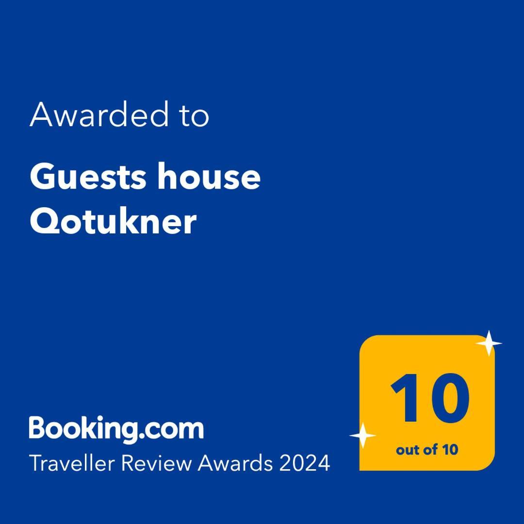 Maison d'hôtes Guests House Qotukner à Karbi Extérieur photo